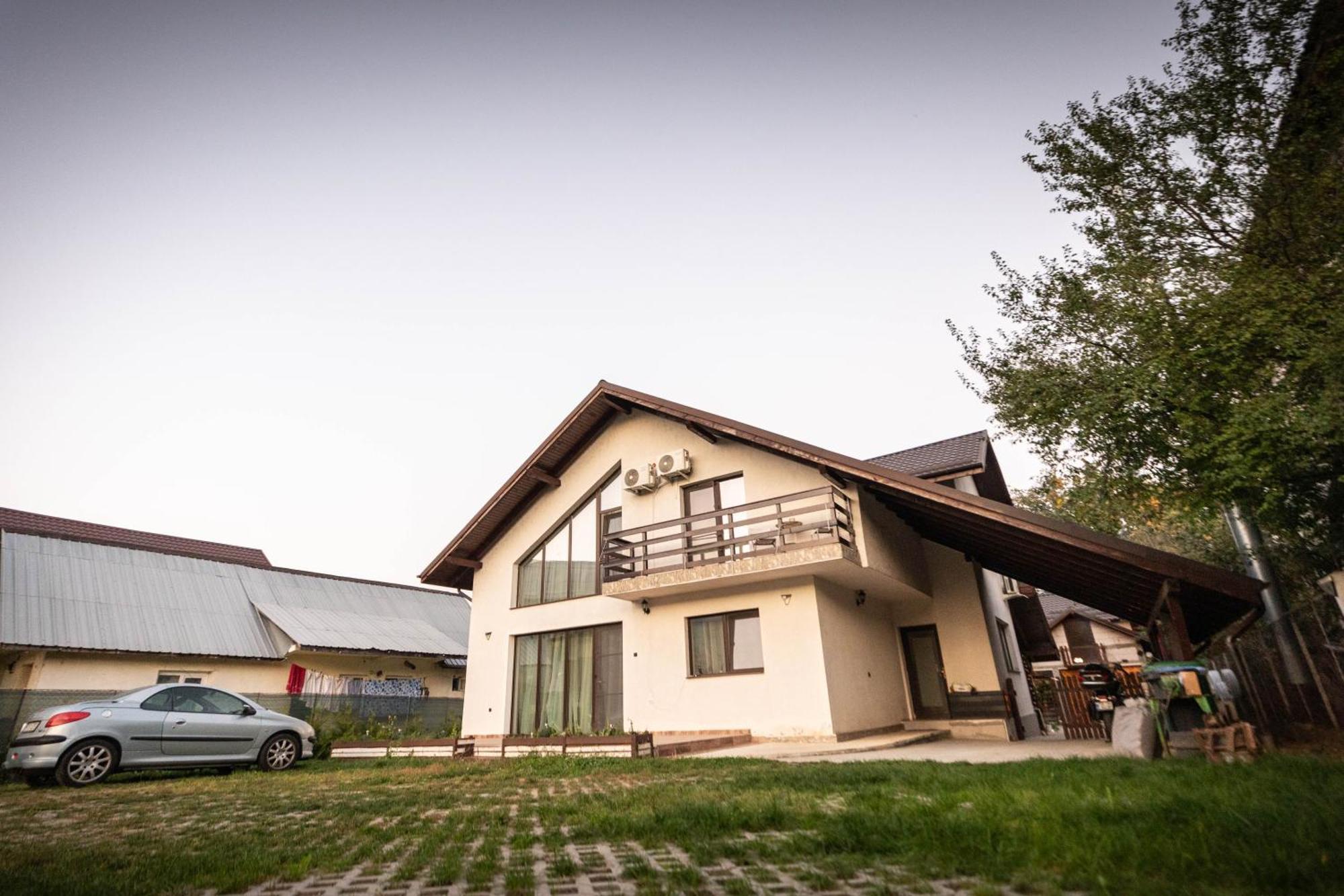 Happy Home Călimăneşti Exterior foto